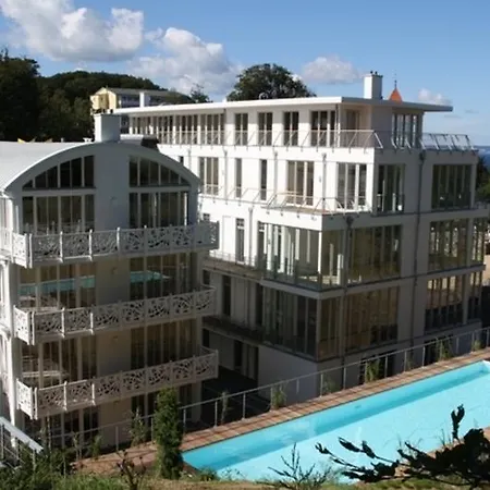 Johanna - Penthouse Atlantis 17 * Sellin (Rugen)